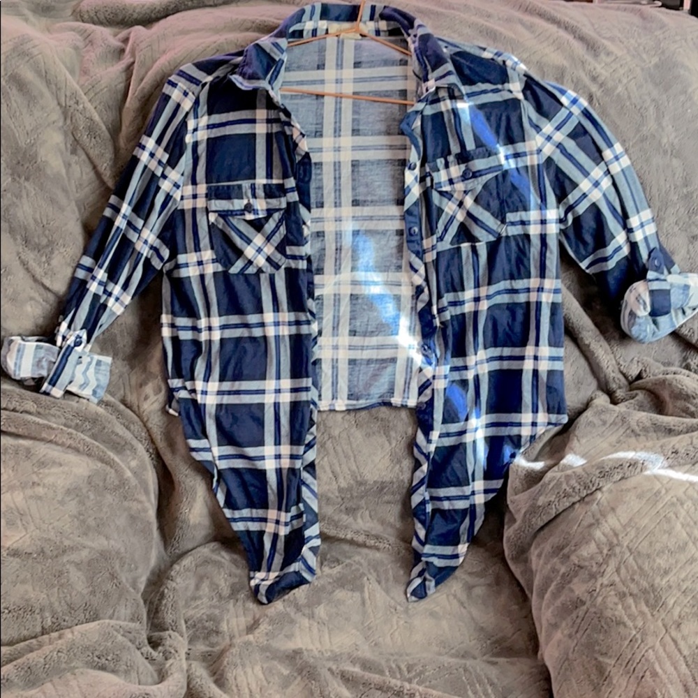 Flannel tie off crop top.